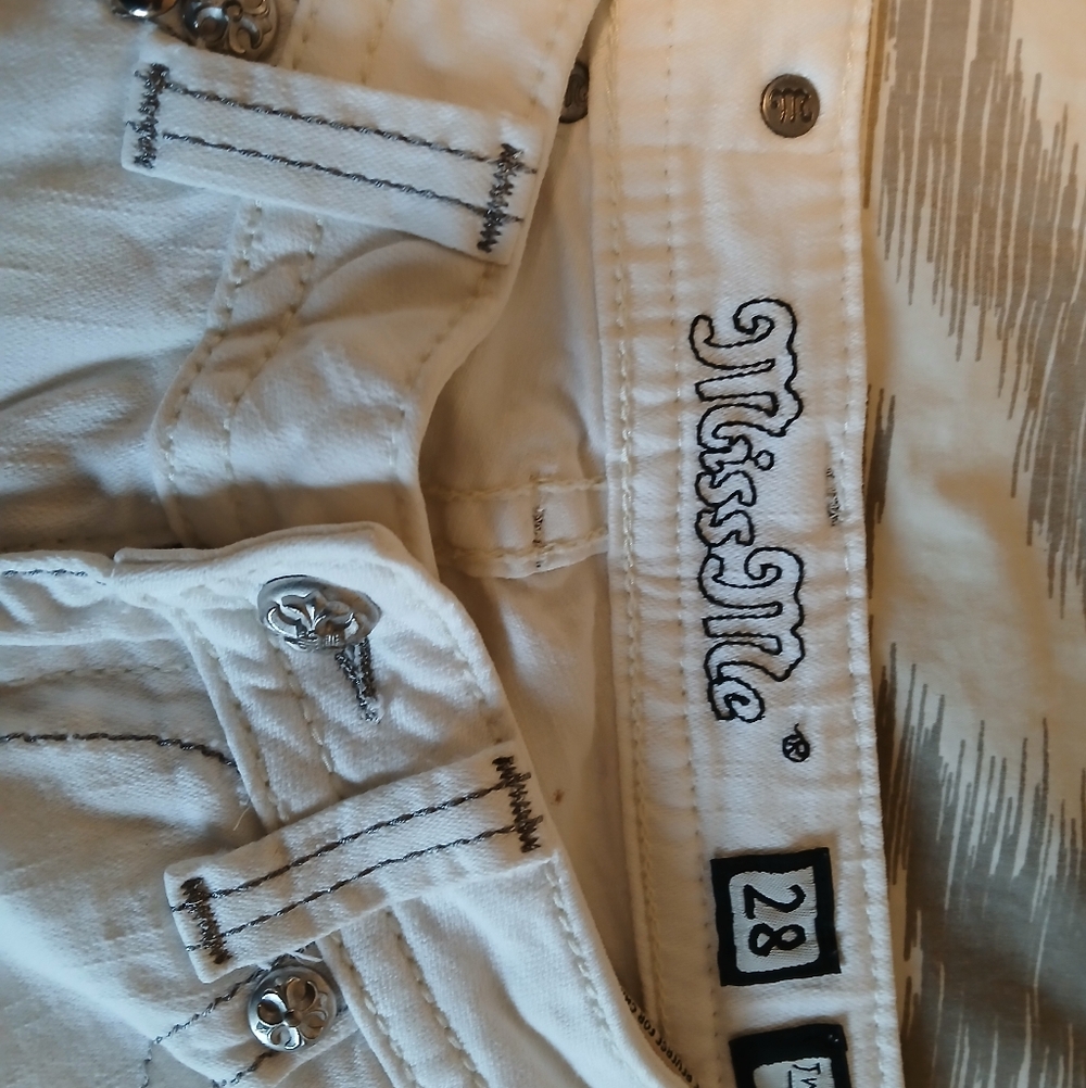 Miss Me White Jeans